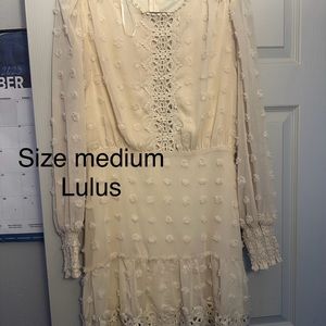 Woman’s lulus dress super cute size medium